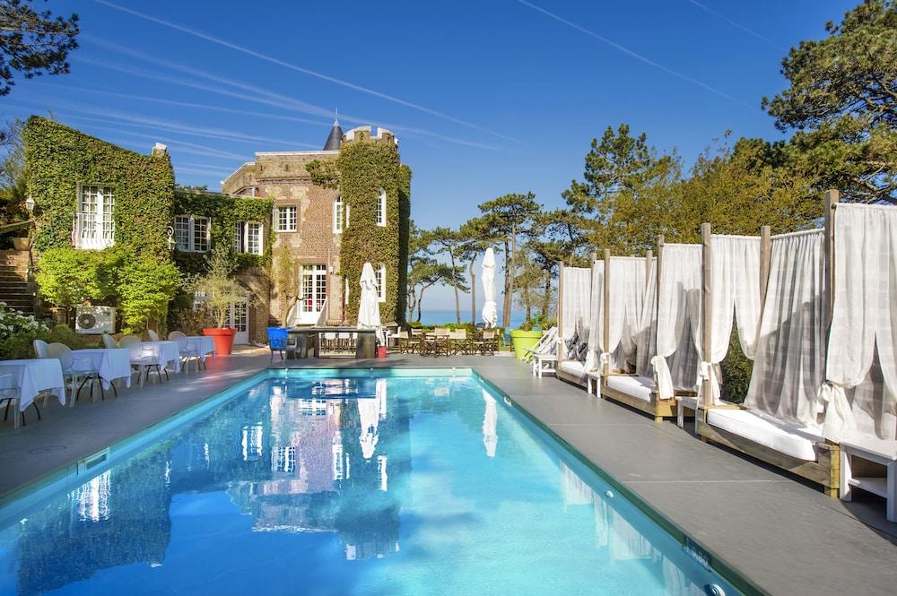 Domaine Saint Clair - Le Donjon Hotel Étretat Exterior foto